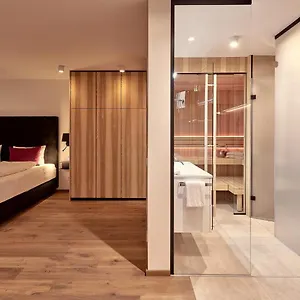 Staufen Am Schlossberg Aparthotel